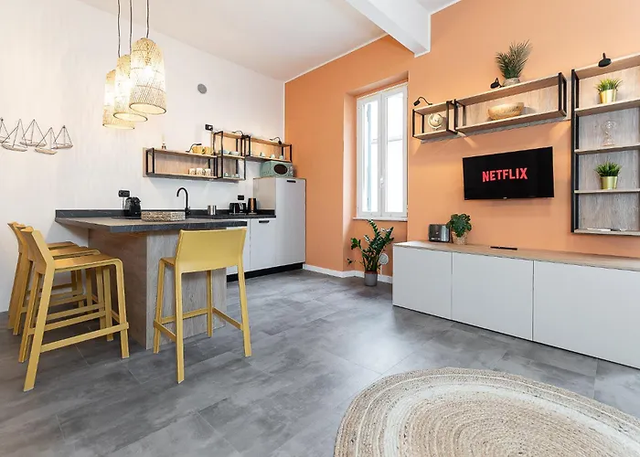 Loano centro Storico appartamento Loft con ParcheggioPrivatoGratuito