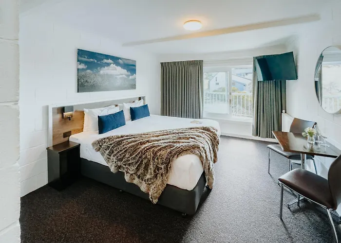 Falls Creek Hotel