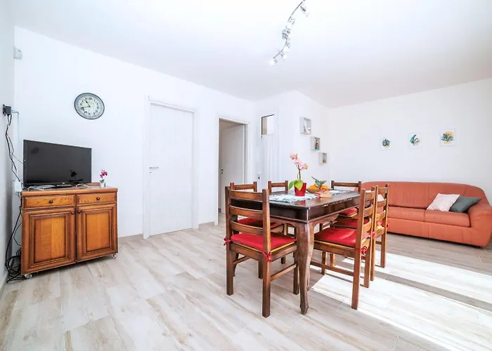 Casa-Athens-50-Meter-Vom-Sandstrand-Lido-Entfernt