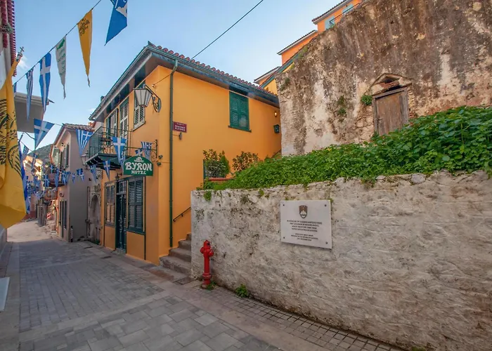 Byron Traditional Hotel