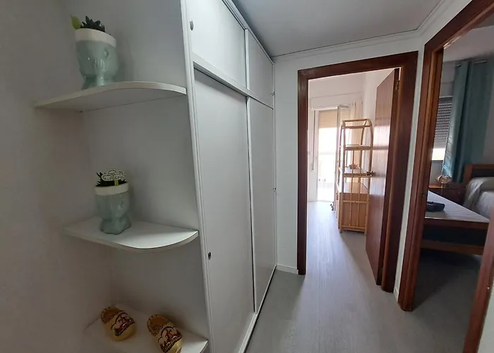 Amplio piso con terraza a 50 m de playa Miramar