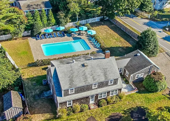 Heated Pool Ac 1 2 Mile To Beach