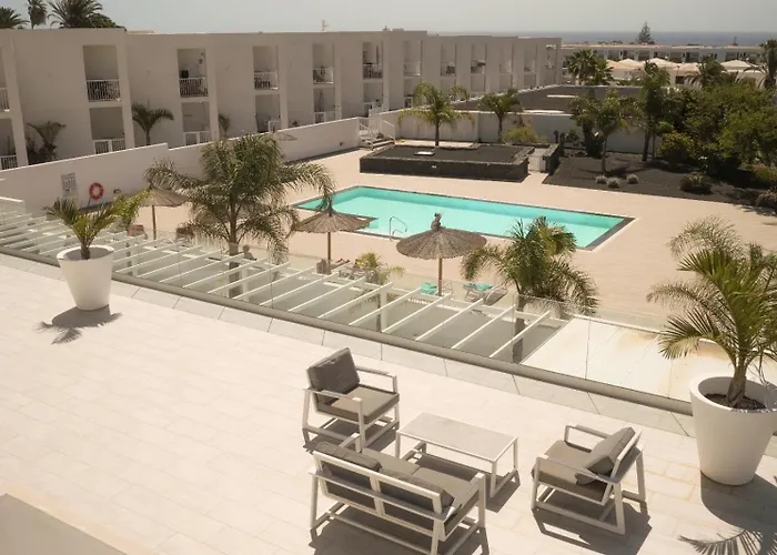 Precioso apartamento en complejo con piscina