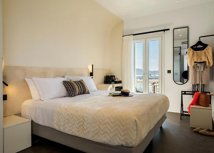 Yalos Hotel Sunset View Mykonos Town Private Rooms