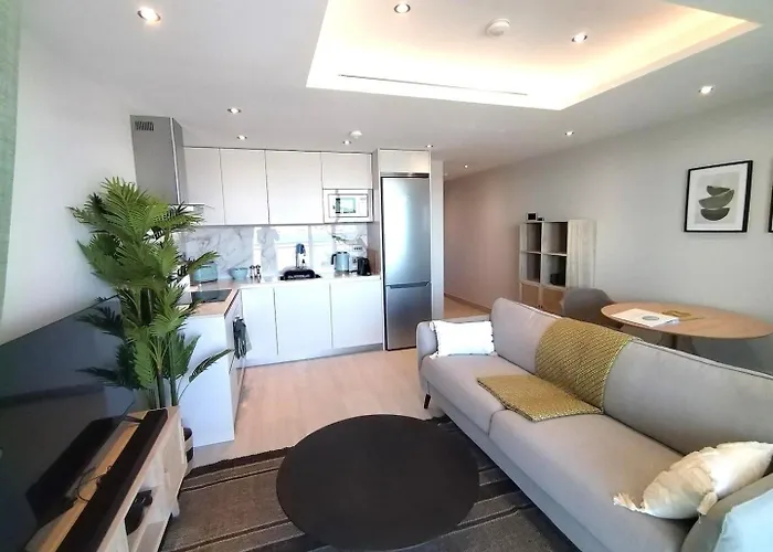 Marina Club Luxury Private Studio With Pool And Incredible Views