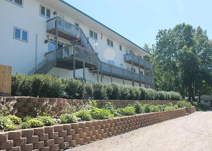 Viking Bay Resort And Lodge