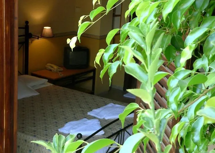 Alexandros Studios & Apartments
