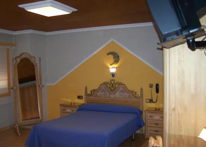 Hostal la Campana