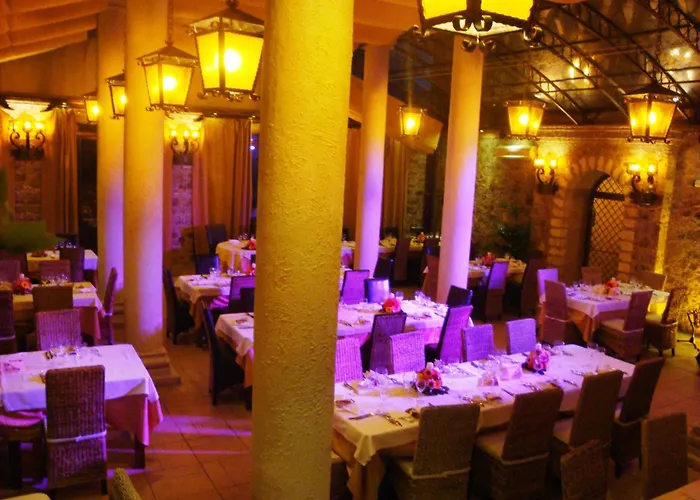 Residenza L'Antico Borgo Hotel