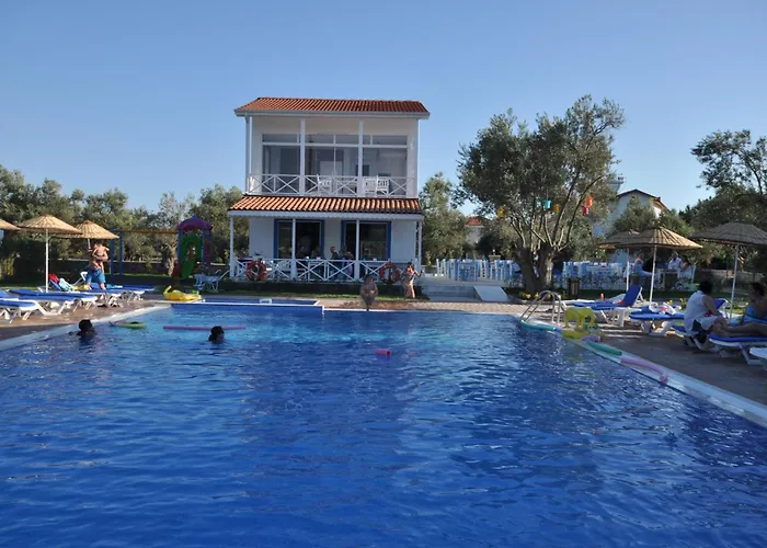 Zeytin Arasi Apart Otel
