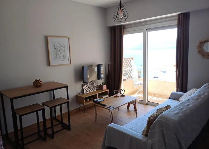 Asterias Blue Studio