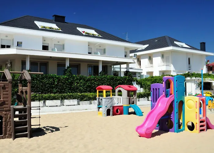 Albergo Punta De L'Est