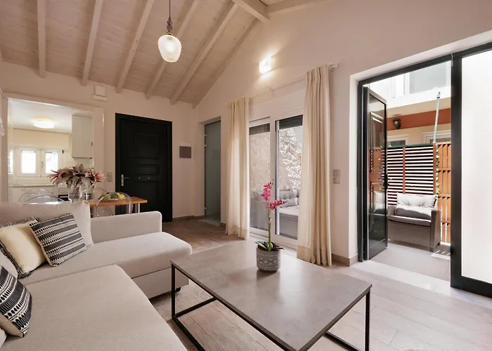 Corfu Town Luxury Studio -B