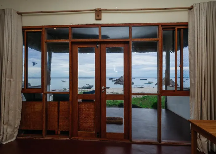 Maisara Mafia Beach Lodge