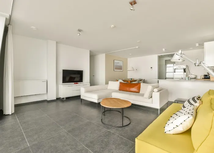Appartement Met Frontaal Zeezicht In Bloemendaal