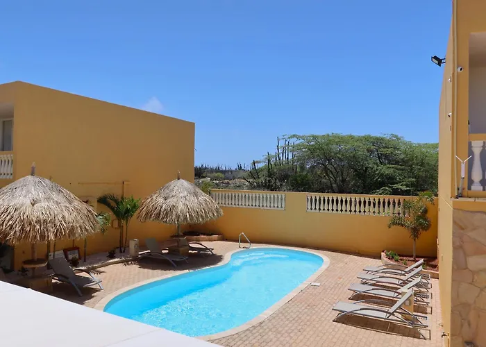 Montana Eco Resort Aruba
