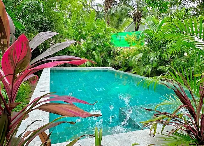 Salad Beach Guest House