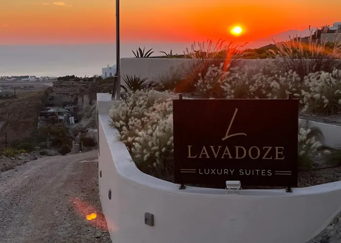 Lavadoze Luxury Suites