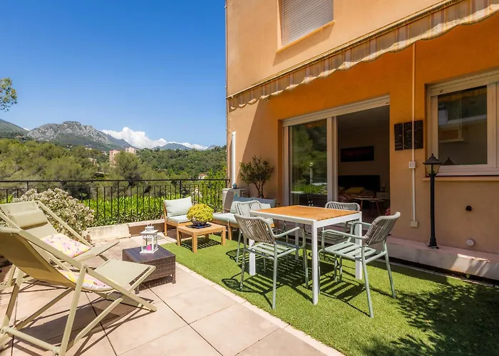Mon Appart avec Terrasse et Piscine