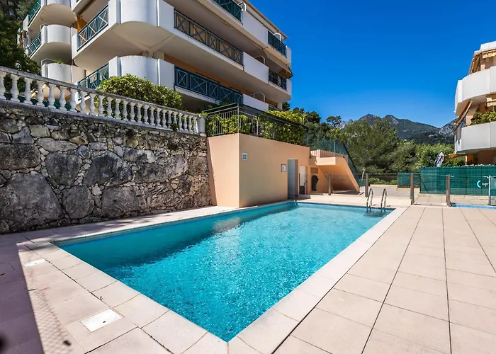 Mon Appart avec Terrasse et Piscine