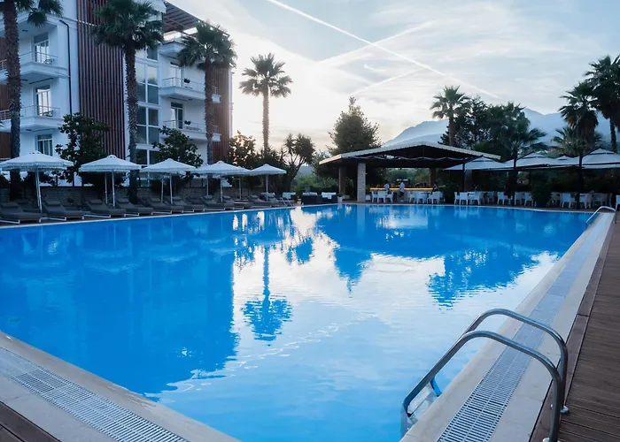 Rapo'S Resort Hotel