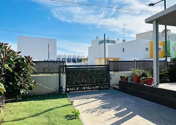Adosado en la playa con piscina