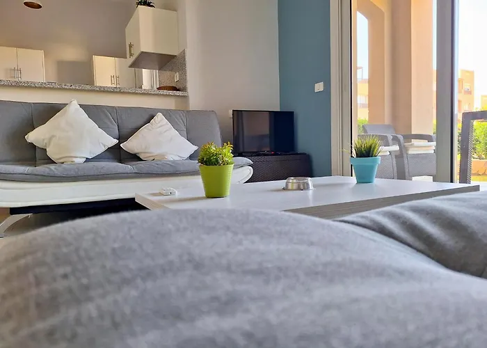 El Gouna Waterside E 1-Bedroom Ground Floor Sleeps 4 Persons