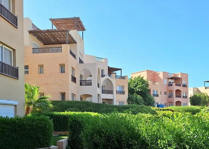 El Gouna Waterside E 1-Bedroom Ground Floor Sleeps 4 Persons