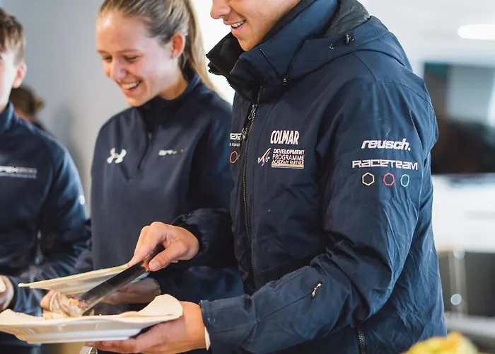 Apex2100 International Ski Academy Tignes