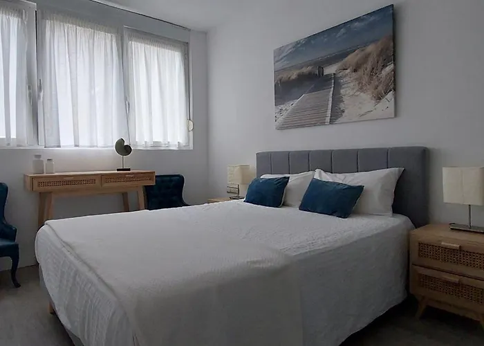 Hondarribia con piscina, parking y terraza