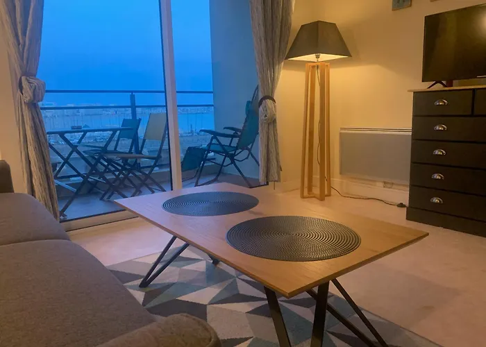 Vue exceptionnelle sur chenal, océan, baie des Sables