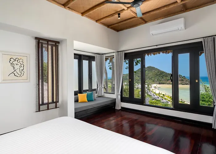 Saii Phi Phi Island Village - Complimentary Shared Speedboat Transfer For 5 Nights And Longer