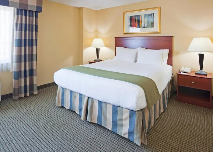 Holiday Inn Express Hotel & Suites-St. Paul By Ihg