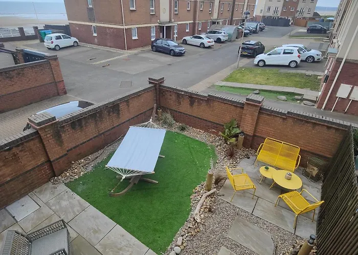 Shoreline Seaside Holiday Home Aberavon Beach