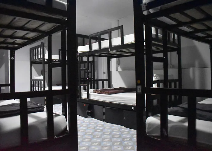 Blanco Hideout Railay - Youth Hostel 18 To 35 Only