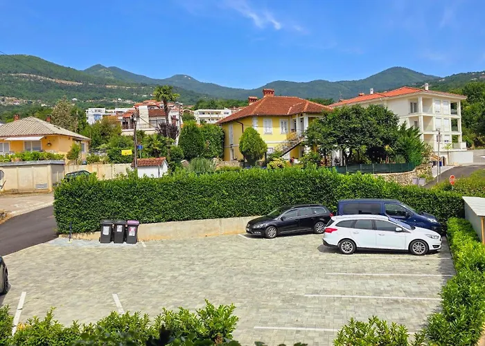 Apartments Kolmanic, Sea View, Free Privat Parking