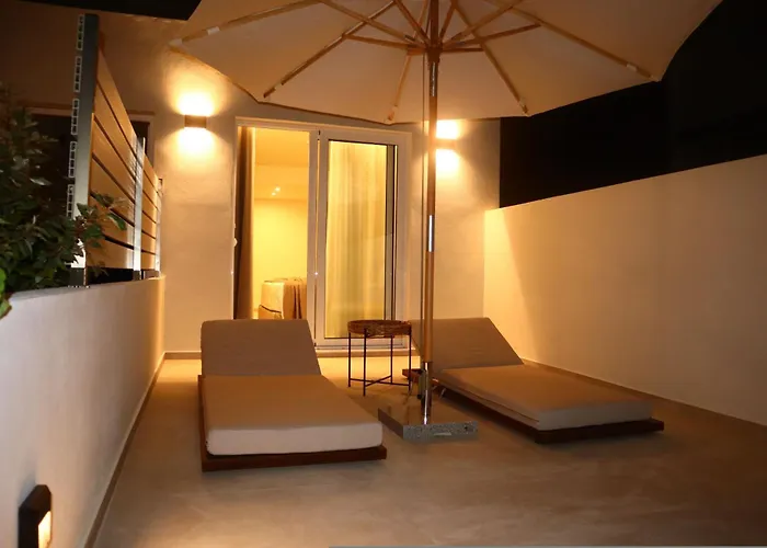 Rhotheon Suites In Ialysos Rhodes - Private Pool In Selected Rooms