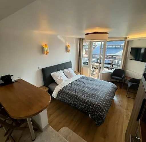 Beau Studio Neuf, Vue Marina