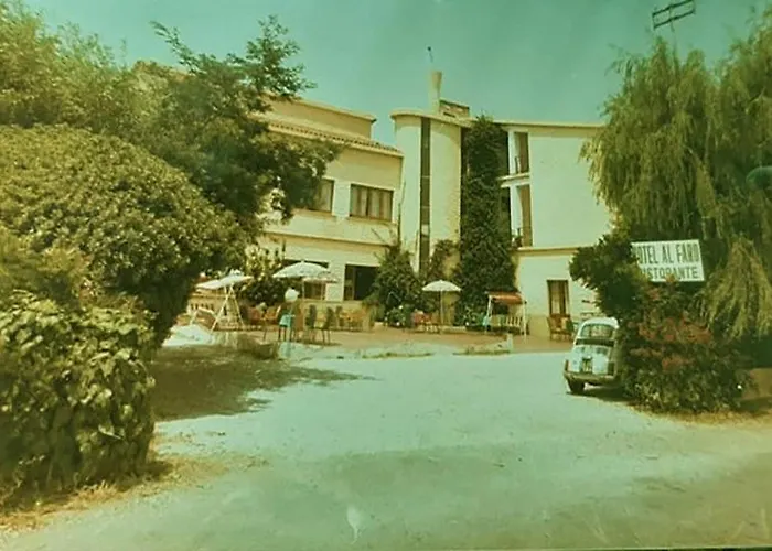 HOTEL Al FARO , SPIAGGIA LA CINTA ,SAN TEODORO