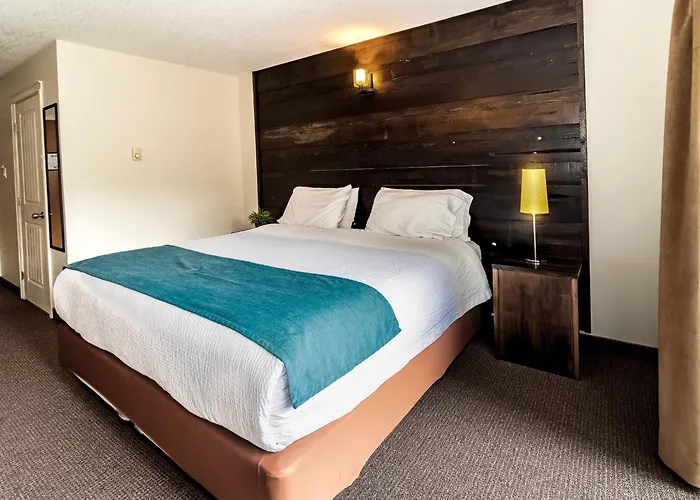 3 Pines Lodge Muskoka