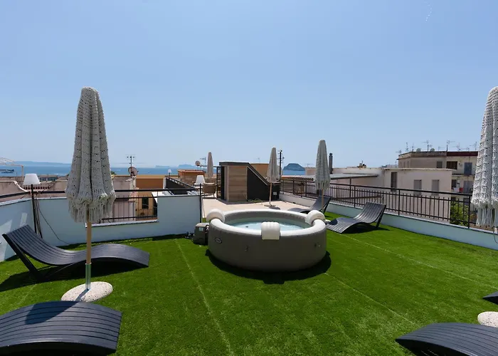 Kira Suite And Rooms