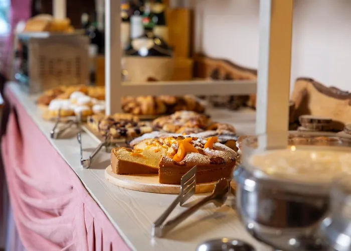 Hotel Londra Slow Living Molveno