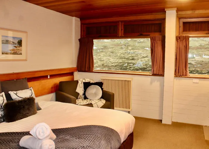 Barrakee Ski Lodge