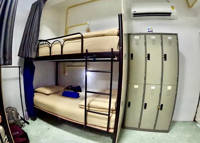 Sweed Dee Hostel