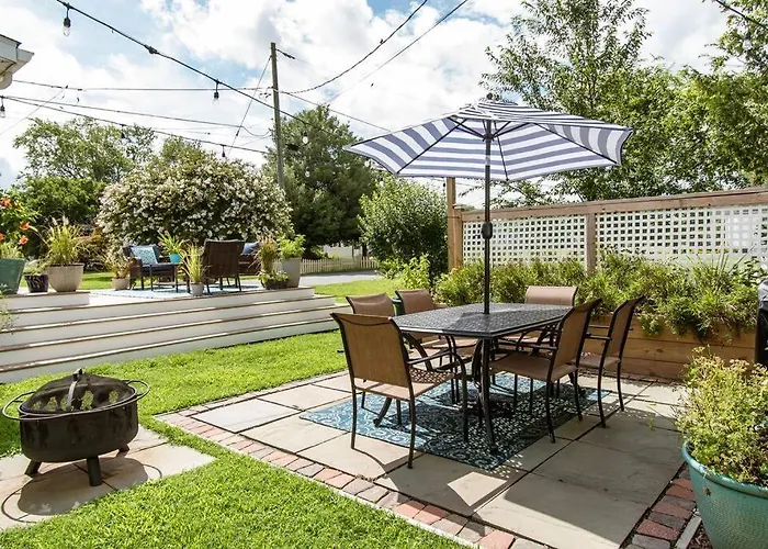 Waterfront Getaway With Pier - Sleeps 10, 4 Bedrooms