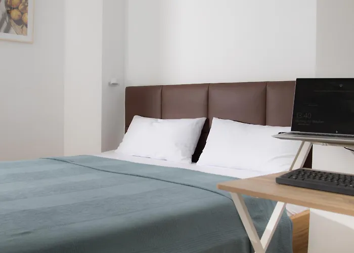 Modern Beach Apartment - La Maca