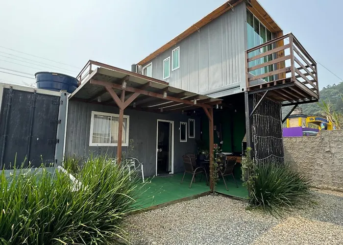 Apart-Container Penha