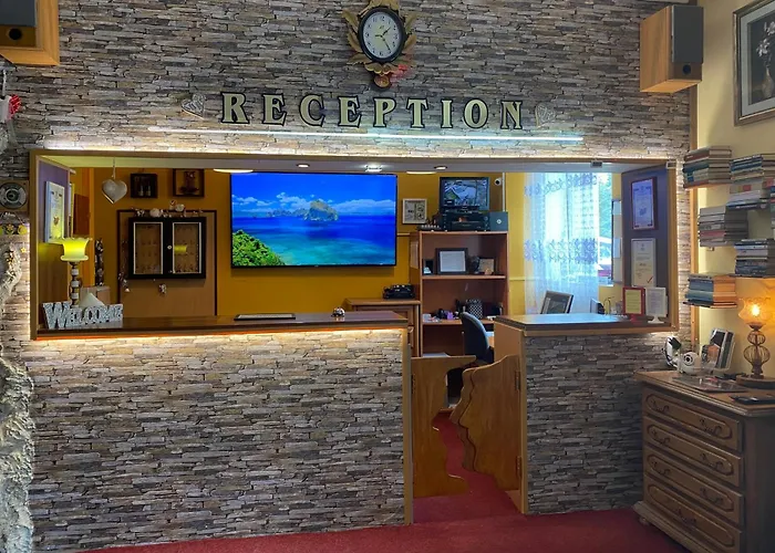 Hotel Forest Star On The Ski Slope