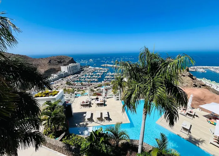 Grand Horizon Luxury Boutique Apartments