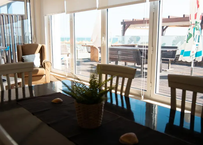 Wax Suite By The Sea